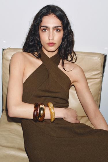 Zara {名称} - {颜色} - 0 图片