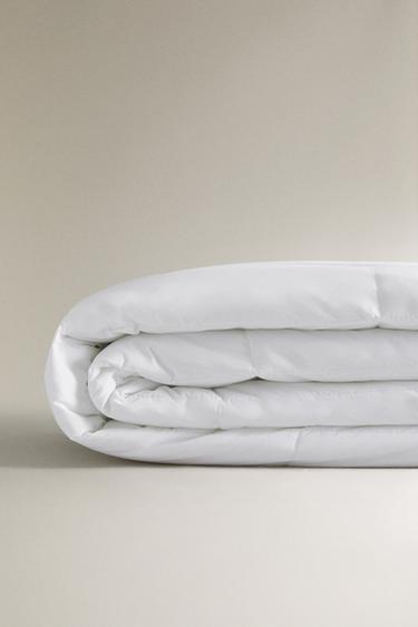 (125 GxM²) FEATHER TOUCH SUMMER DUVET FILLING - White by Zara