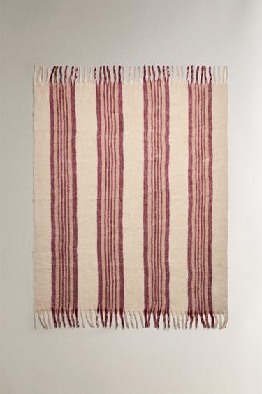 BRUSHED THROW WITH CENTRAL STRIPES AND FRINGING - Red by Zara - Image 0