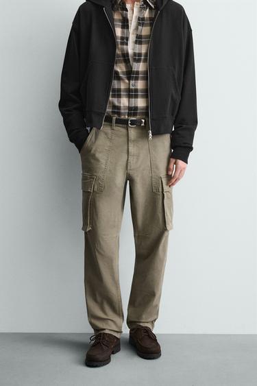 RELAXED FIT CARGO TROUSERS - Light khaki by Zara