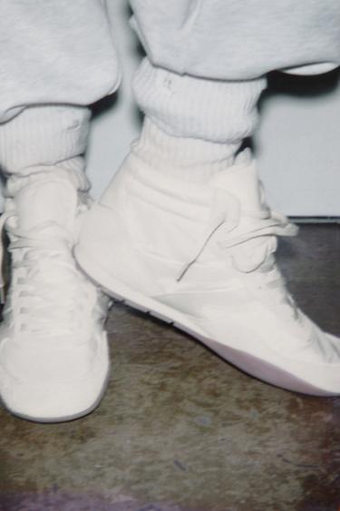 HIGH-TOP TRAINERS - White by Zara
