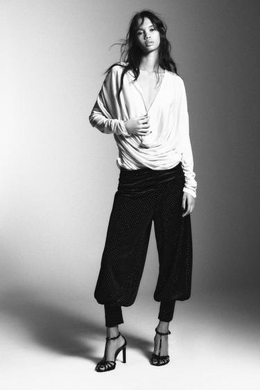 Zara {名称} - {颜色}