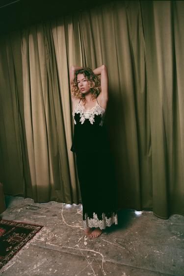 Zara {名称} - {颜色} - 0 图片