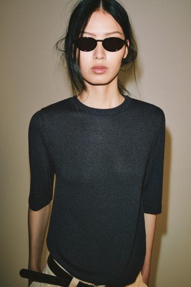 Zara {名称} - {颜色}