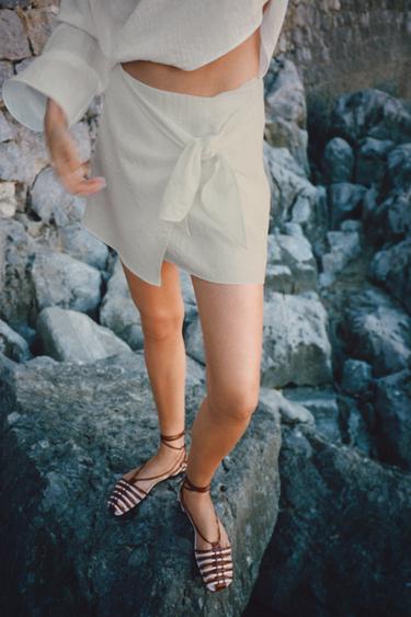 KNOT DETAIL MINI SKORT - White by Zara