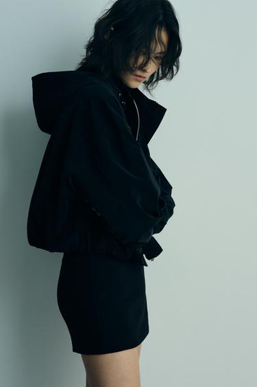 Zara {名称} - {颜色}