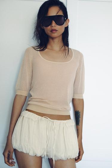 Zara {名称} - {颜色}