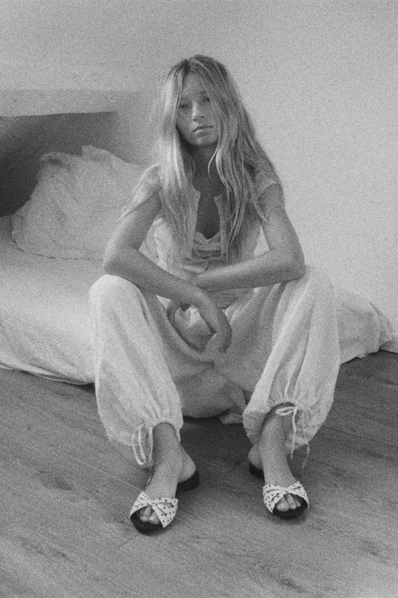PRINTED LEATHER FLAT SANDALS - white by Zara - Image 0