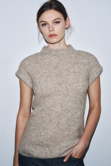 Zara {名称} - {颜色}