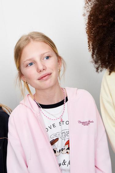 Zara {名称} - {颜色}