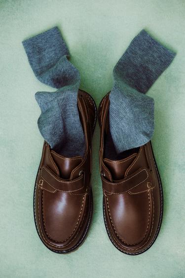 Zara {名称} - {颜色}