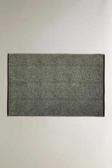 MELANGE-EFFECT BATH MAT - Dark green by Zara