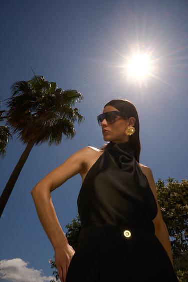 Zara {名称} - {颜色}