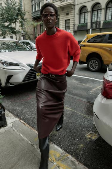 SOFT PLAIN KNIT SWEATER - Intense red by Zara