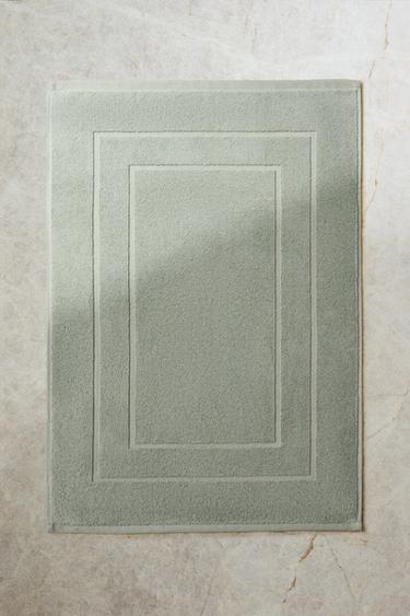 NON-SLIP COTTON BATH MAT - Blue / Green by Zara