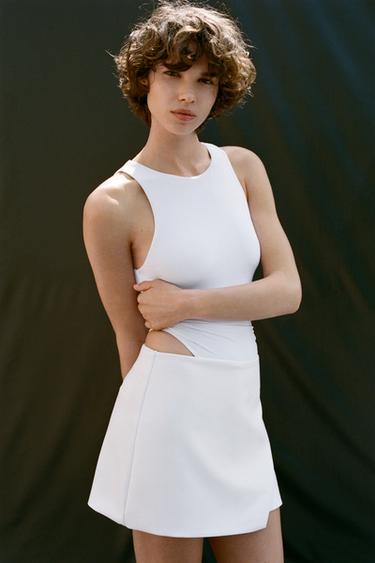 Zara {名称} - {颜色}