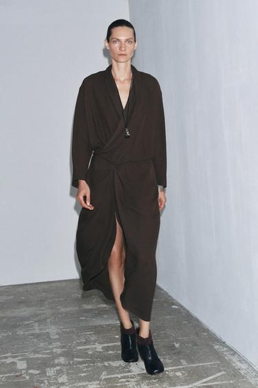 Zara {名称} - {颜色} - 0 图片