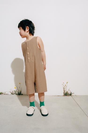 Zara {名称} - {颜色}