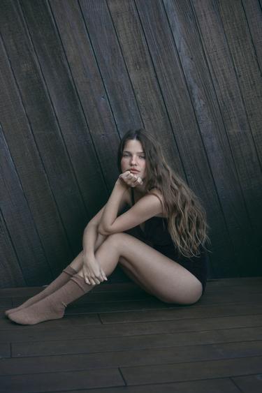 Zara {名称} - {颜色} - 0 图片