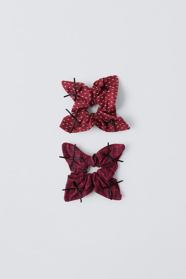 PACK OF TWO BOW SCRUNCHIES - Red by Zara
