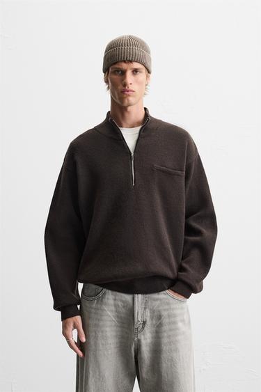 HIGH NECK QUARTER-ZIP SWEATER - Dark brown by Zara
