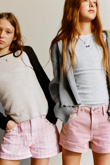 STUDDED STAR PATCH DENIM BERMUDA SHORTS - Pink by Zara