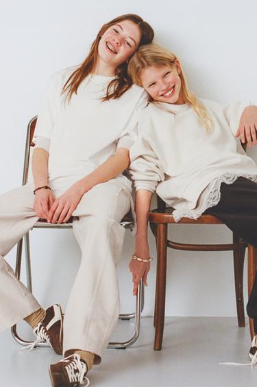 Zara {名称} - {颜色}