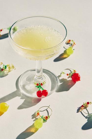 PACK OF FRUIT GLASS CHARMS (PACK OF 6) - Red by Zara