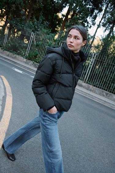 SHORT WATER-REPELLENT AND WINDPROOF HOODED ANORAK - Black by Zara