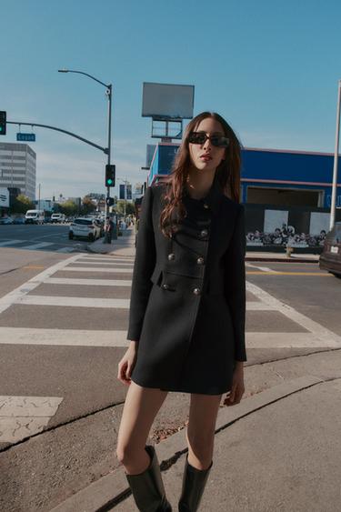 SHORT DOUBLE-BREASTED WOOL COAT - Black by Zara