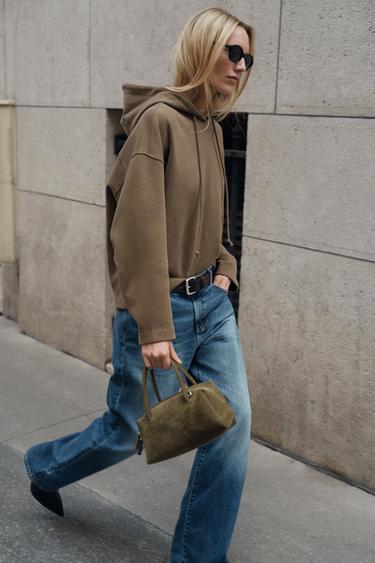 Zara {名称} - {颜色}