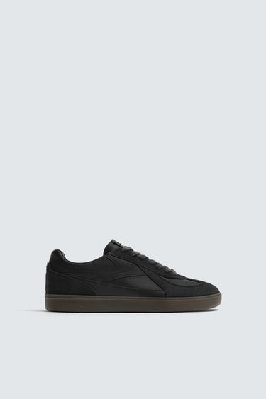 TRAINERS WITH CONTRAST SOLE - Black by Zara