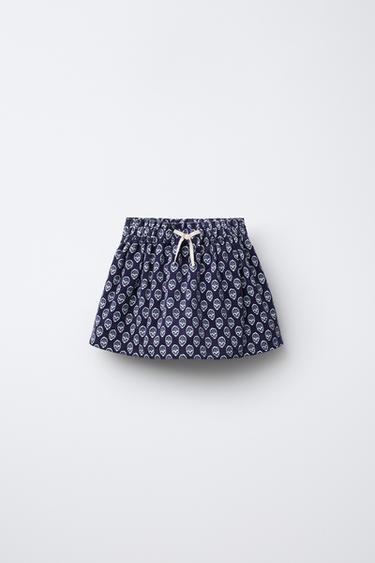 Zara {名称} - {颜色}