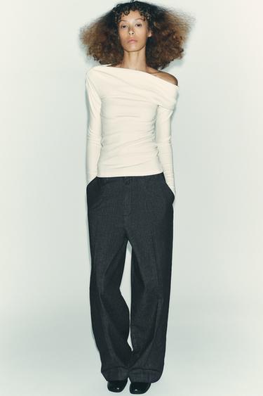 Zara {名称} - {颜色}