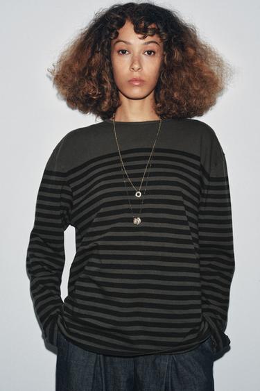 STRIPED LONG SLEEVE T-SHIRT - striped by Zara