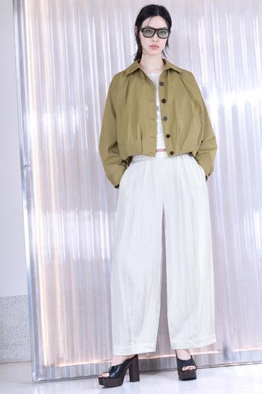 Zara {名称} - {颜色}