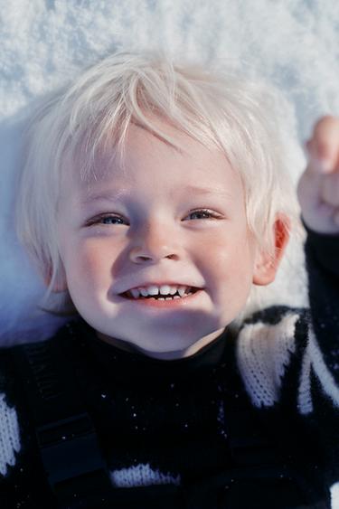 Zara {名称} - {颜色}