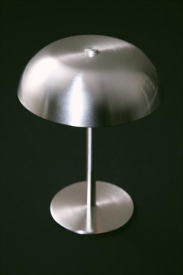 MONOCHROME TOUCH TABLE LAMP - Silver by Zara