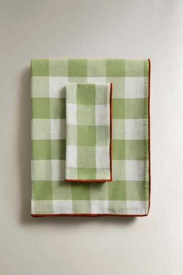 GINGHAM COTTON TABLECLOTH - Green by Zara