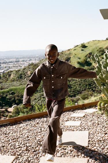 Zara {名称} - {颜色}