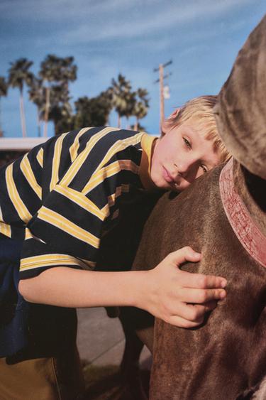 STRIPED T-SHIRT WITH EMBROIDERED SLOGAN - striped by Zara