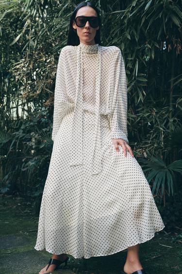 Zara {名称} - {颜色}