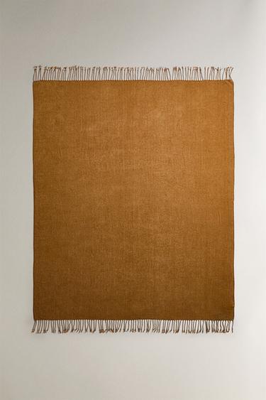 PLAIN CHENILLE BLANKET - Mustard by Zara - Image 0