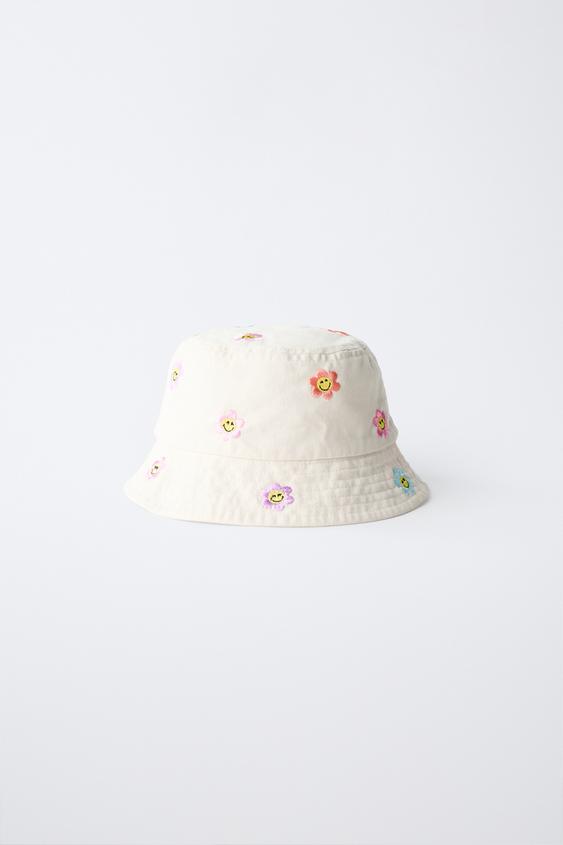 SMILEYWORLD ® EMBROIDERED FLOWER BUCKET HAT - White by Zara - Image 0