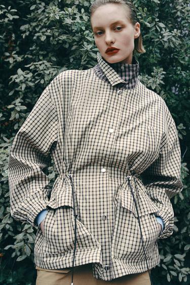 Zara {名称} - {颜色}