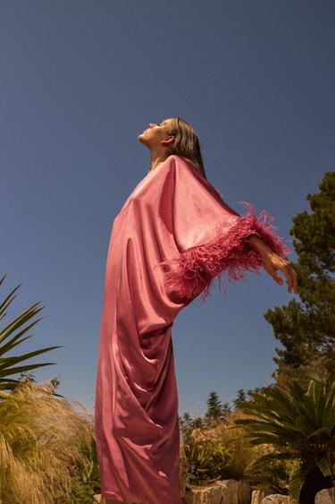 Zara {名称} - {颜色}