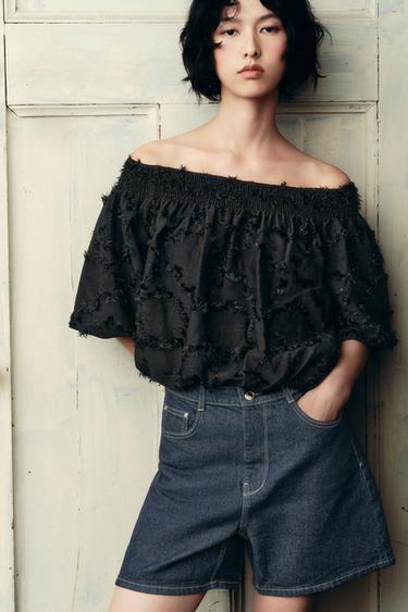 DISTRESSED PUFF TOP - Black by Zara