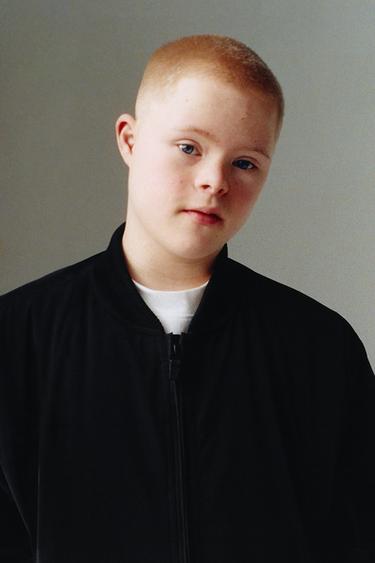 RUBBERISED BOMBER JACKET WITH DETACHABLE FLEECE HOODIE - Black by Zara