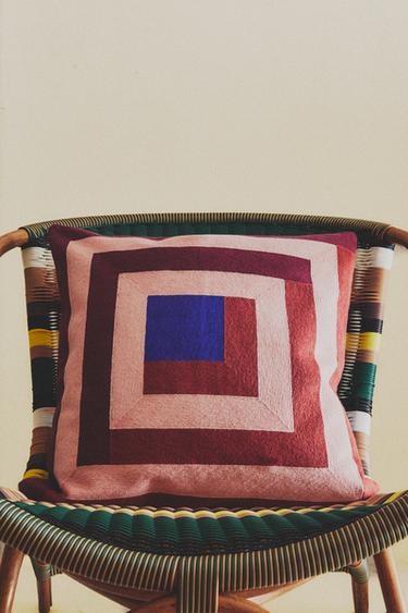 COTTON CUSHION COVER WITH SQUARES X COLLAGERIE - Pinks by Zara