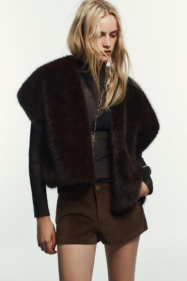FAUX FUR GILET - Brown by Zara
